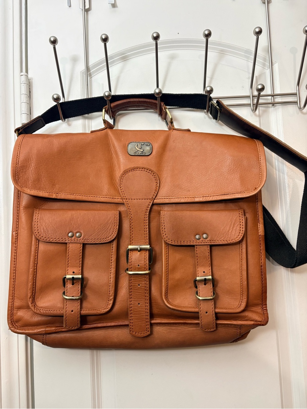 CUERO Tan Leather Laptop Messenger Bag Briefcase Green Lining